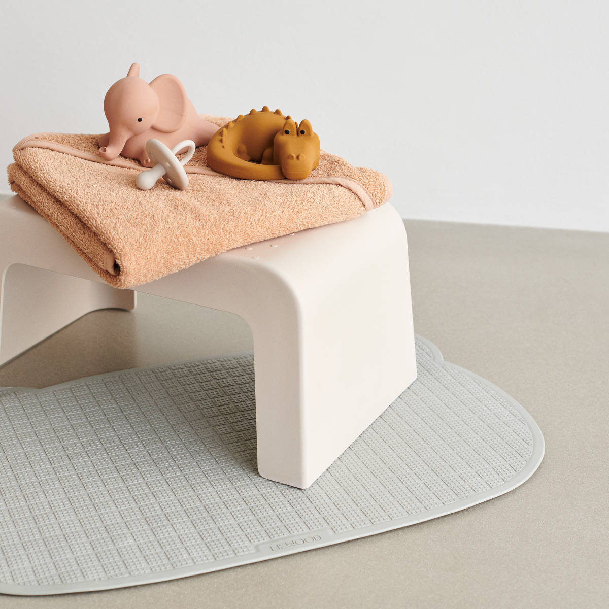 Liewood Ulla step stool