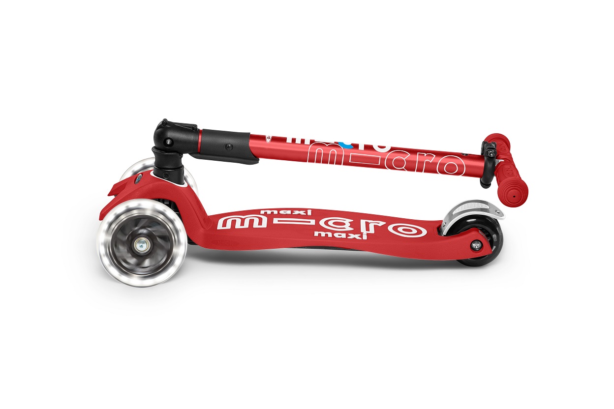 Maxi Micro Deluxe Foldable with LED Wheels