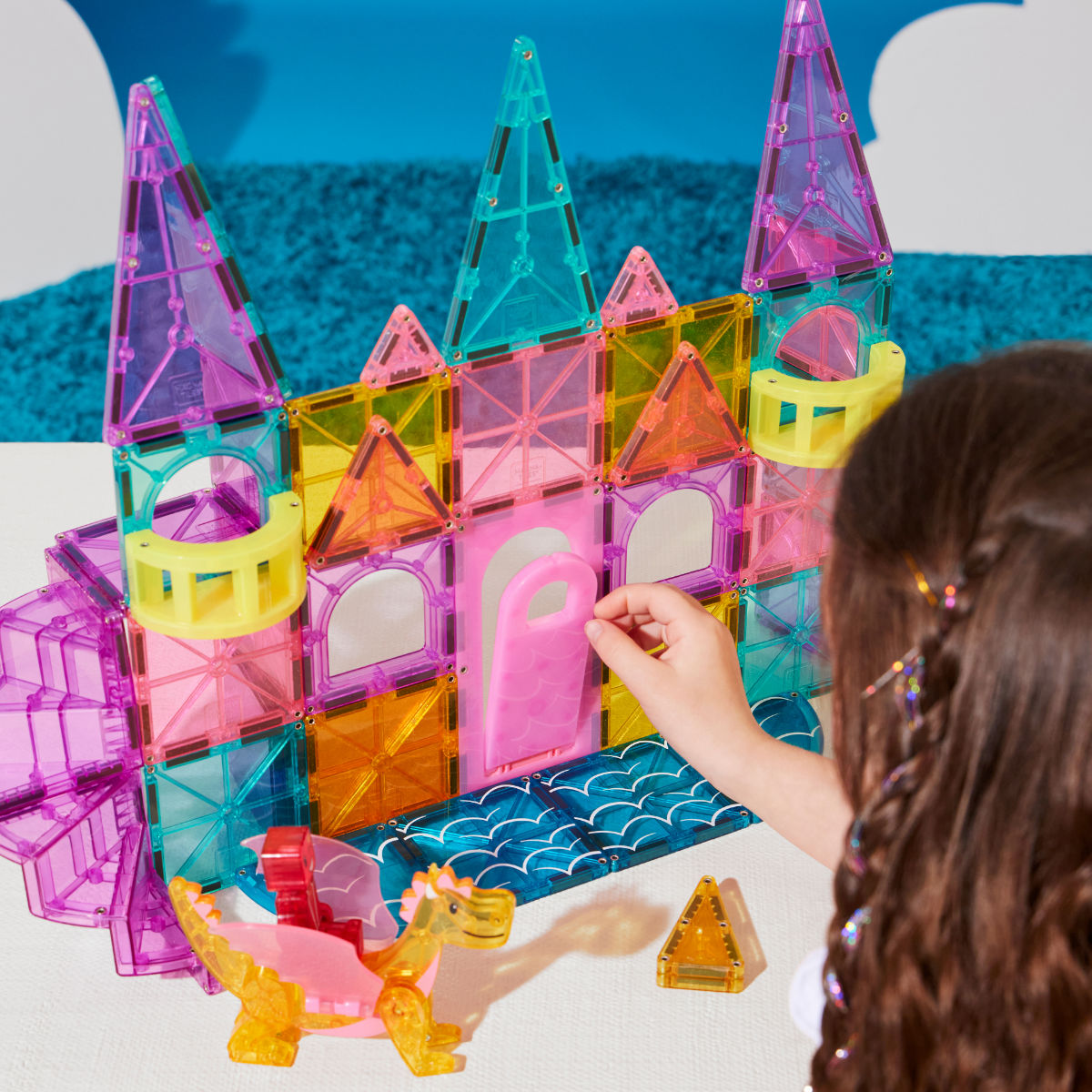 Magna-Tiles Castle Deluxe + microMAGS - 48 Pieces