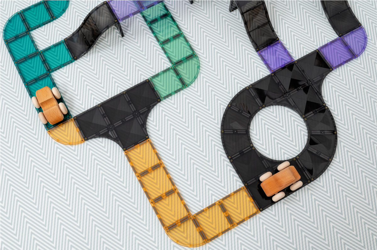 Connetix Magnetic Building Blocks Ramps & Intersections Set - 16 Pieces