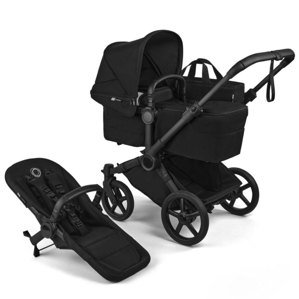 Bugaboo Donkey 6 Kinderwagen in Schwarz - schräge Ansicht