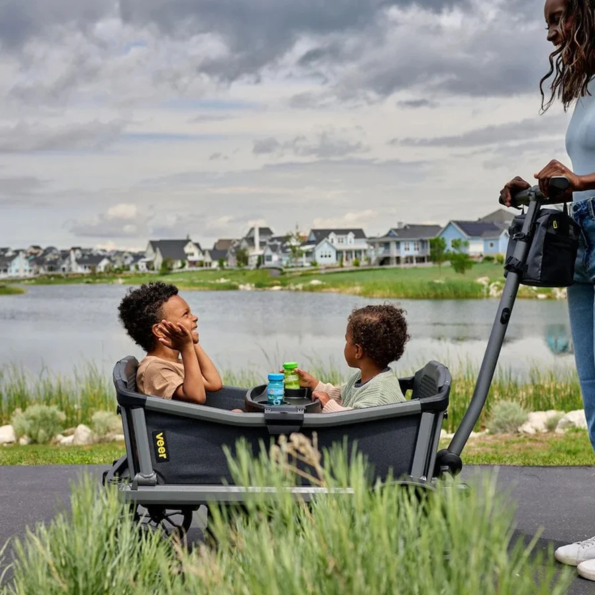 VEER Cruiser City XL Bollerwagen – Faltbarer 4-Sitzer für Kinder