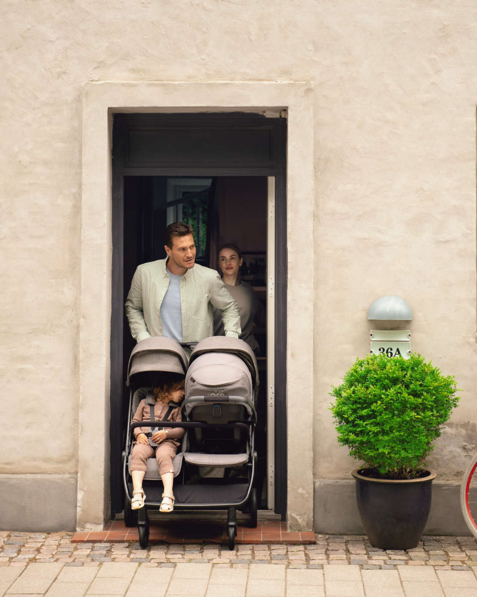 Nuna TRVL dubl Double Stroller