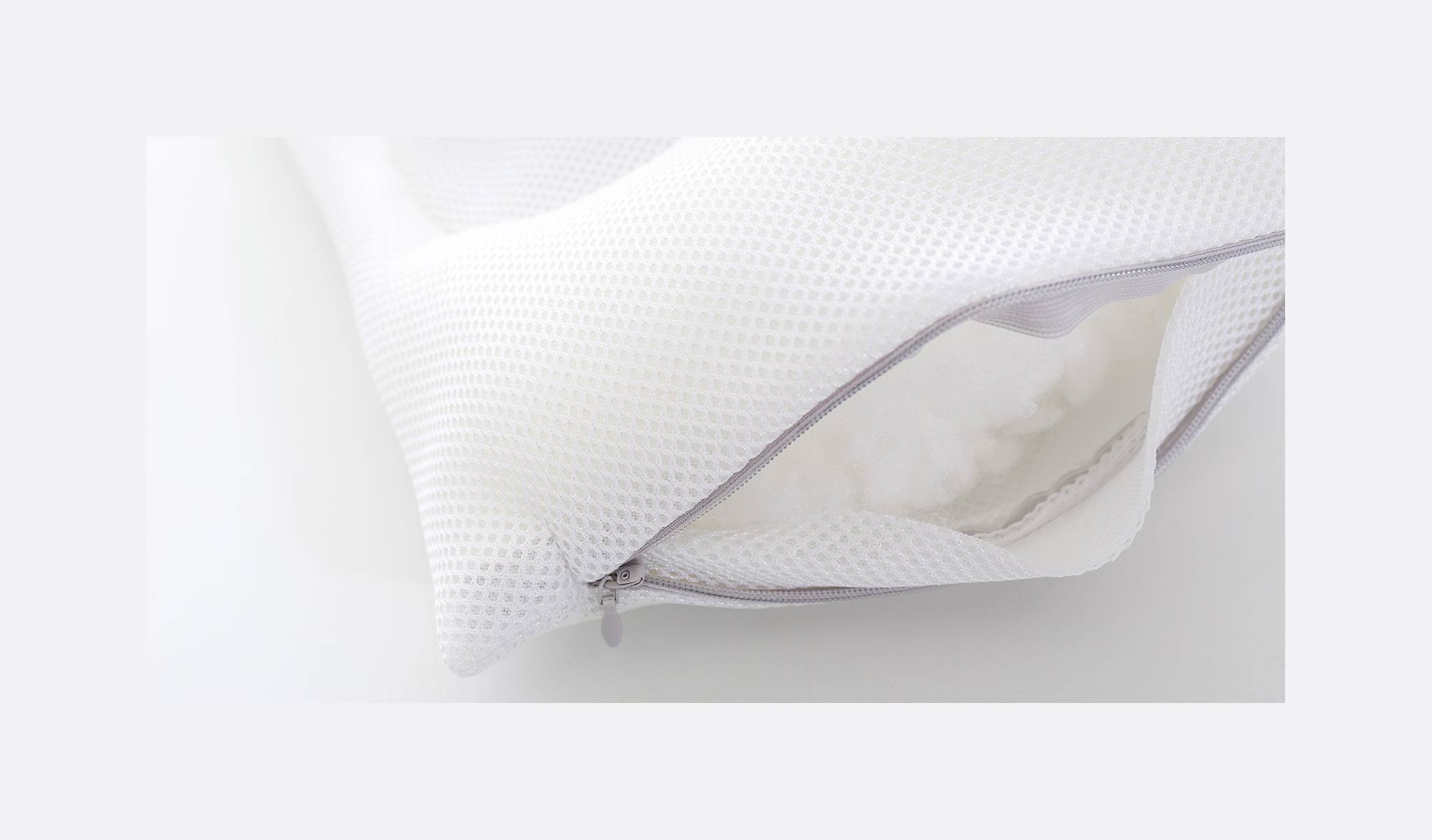Träumeland development cushion CAREFOR
