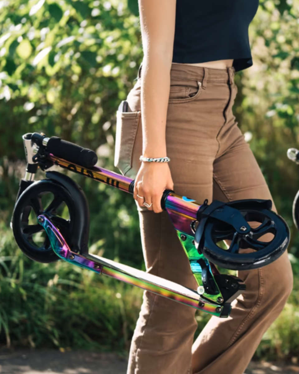 Micro Classic Neochrome – Foldable Scooter for Teens & Adults