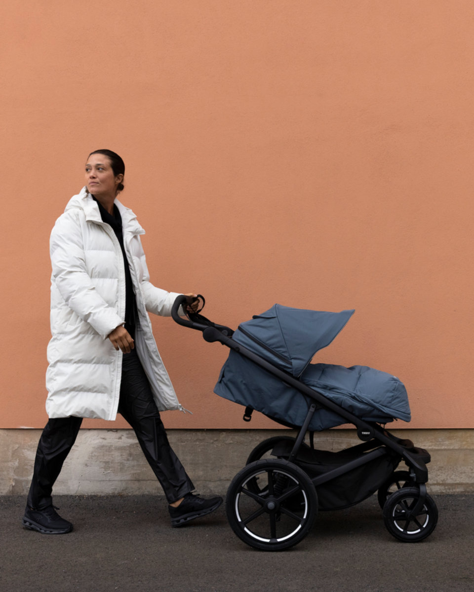 Thule Elements High Performance Fußsack M/L (für Kinderwagen & Fahrradanhänger)