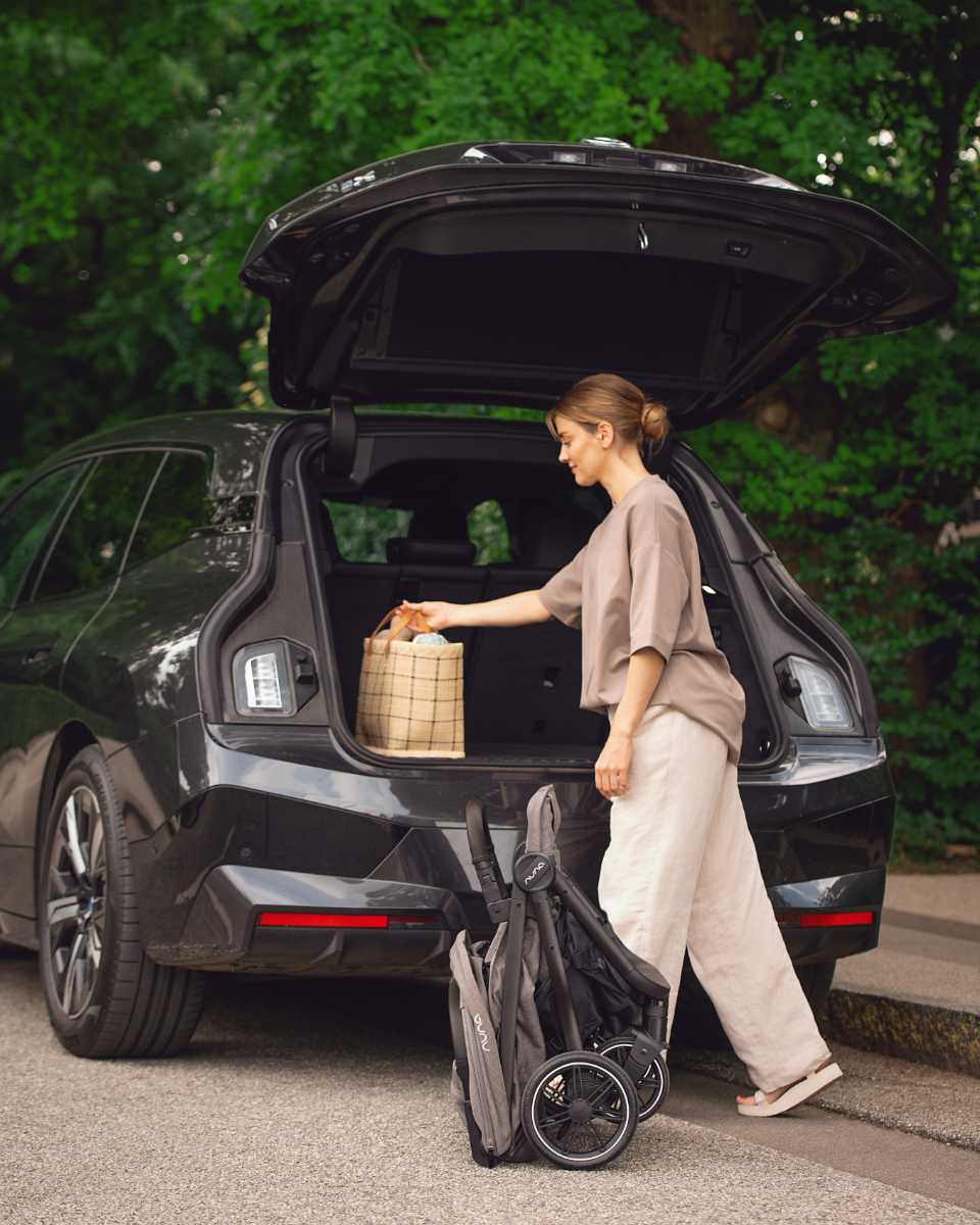 Nuna TRVL dubl Double Stroller