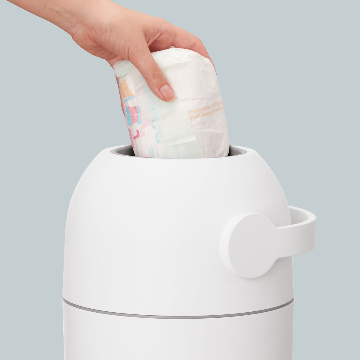 Magic Majestic Diaper Bin