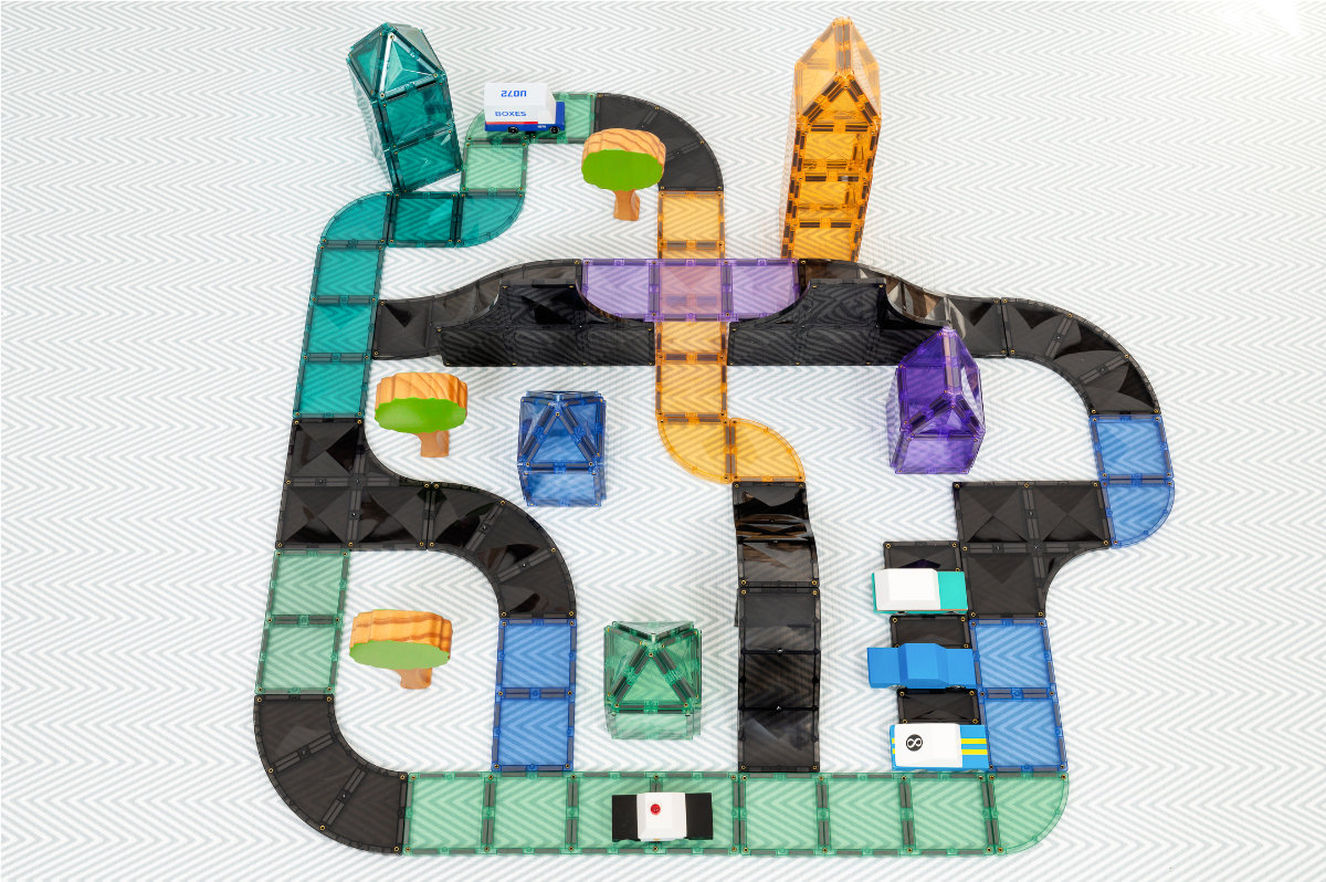 Connetix Magnetic Building Blocks Ramps & Intersections Set - 16 Pieces