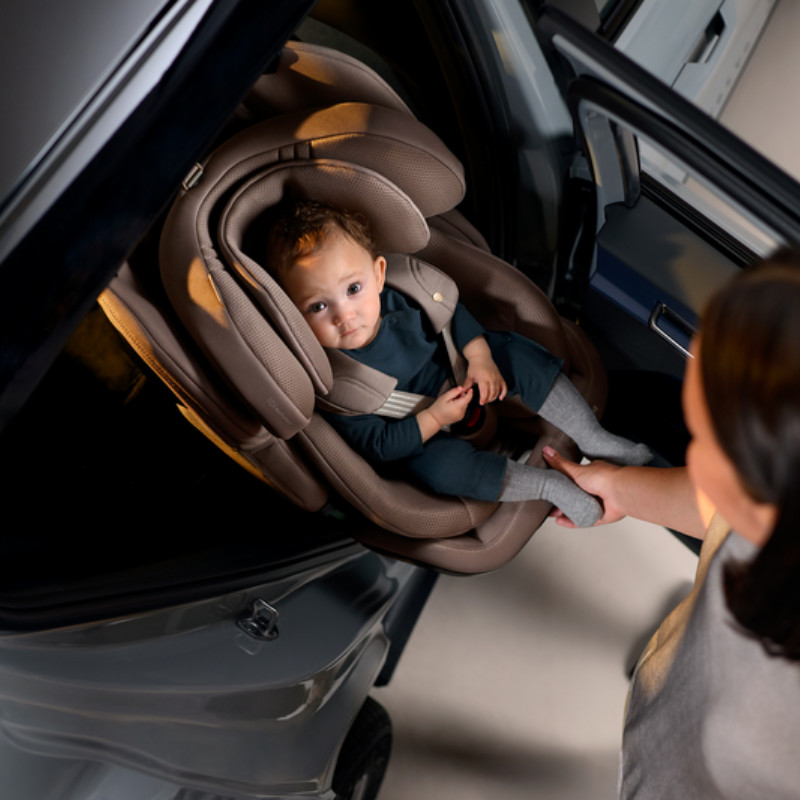 Maxi Cosi Emerald 360 Pro Car Seat (0-12 Years)