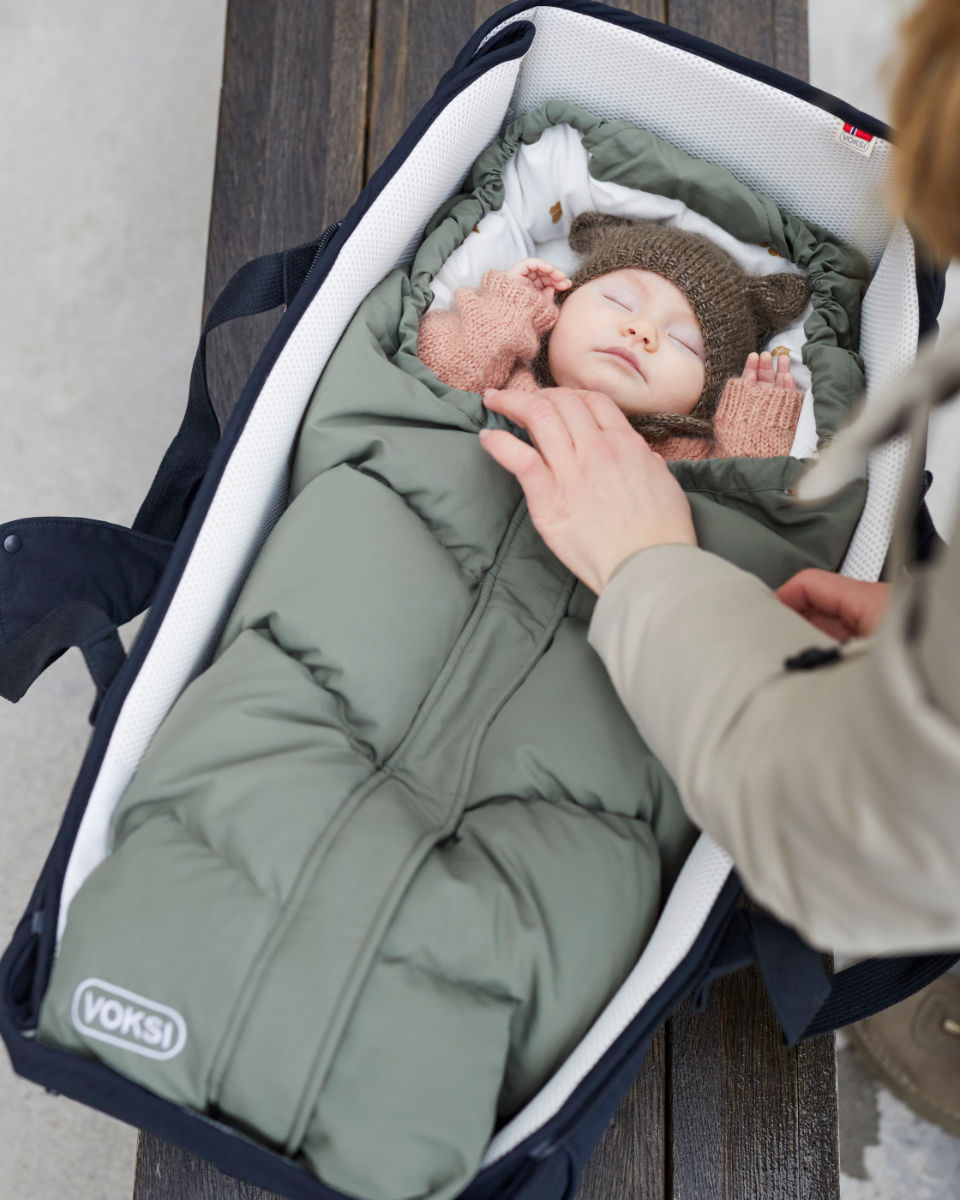 Voksi Move Fußsack für Kinderwagen & Babyschale (0-18 Monate)