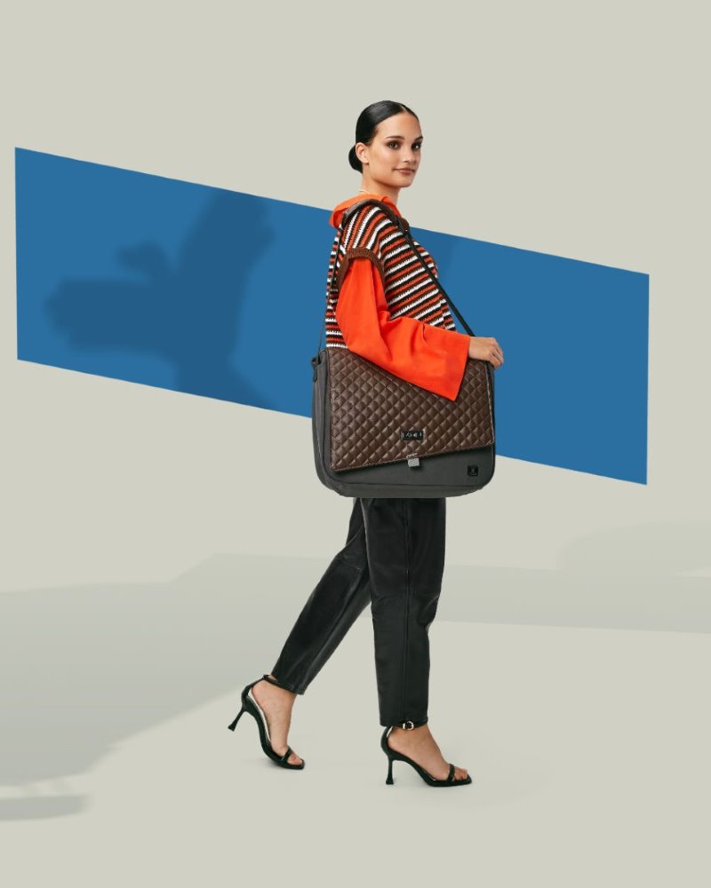 Moon Premium diaper bag incl. changing mat & purse