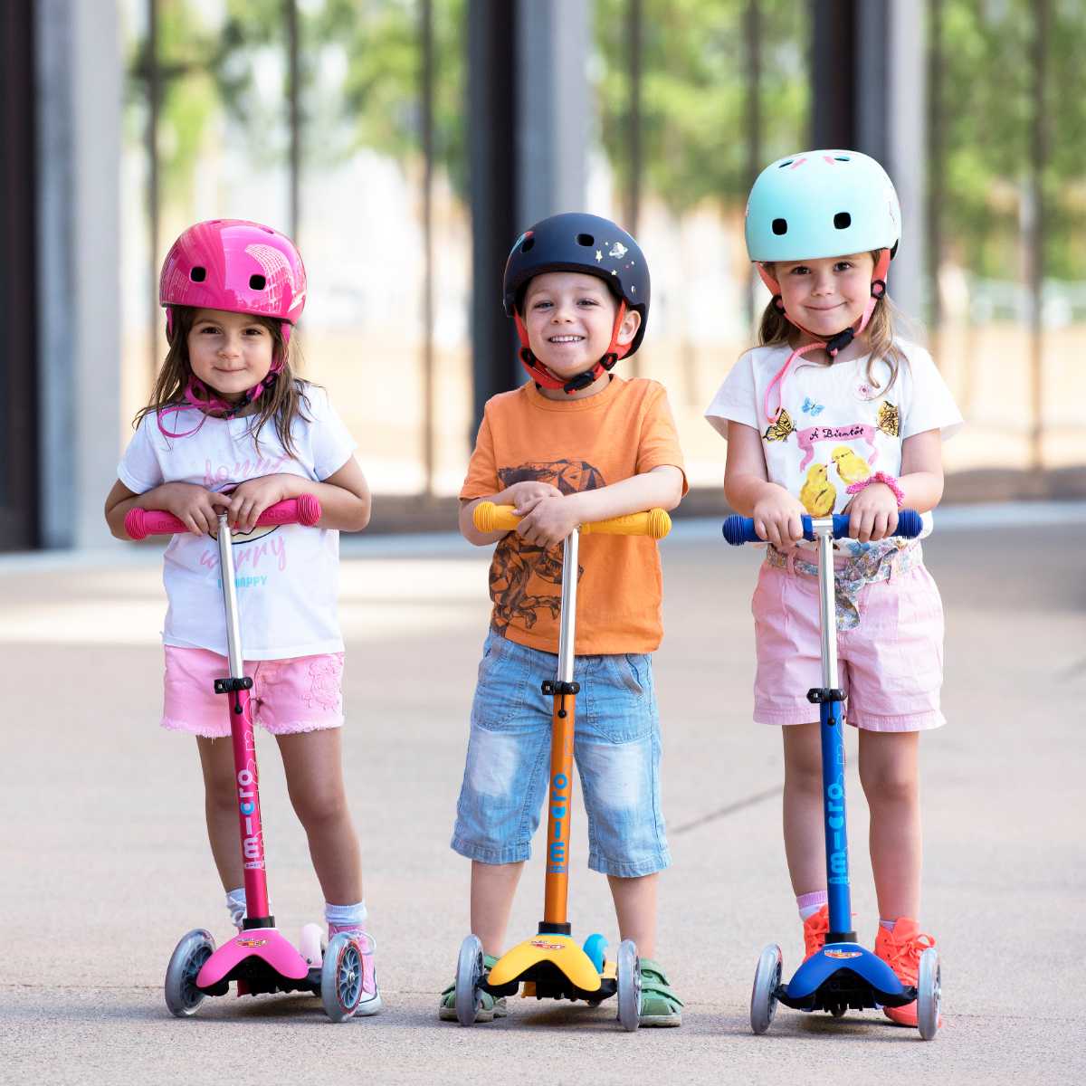 Mini Micro Deluxe Scooter with LED Wheels