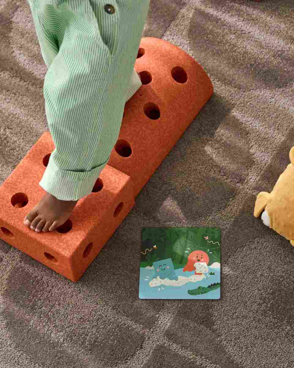 MODU Speelkaarten auf dem Boden - Draufsicht