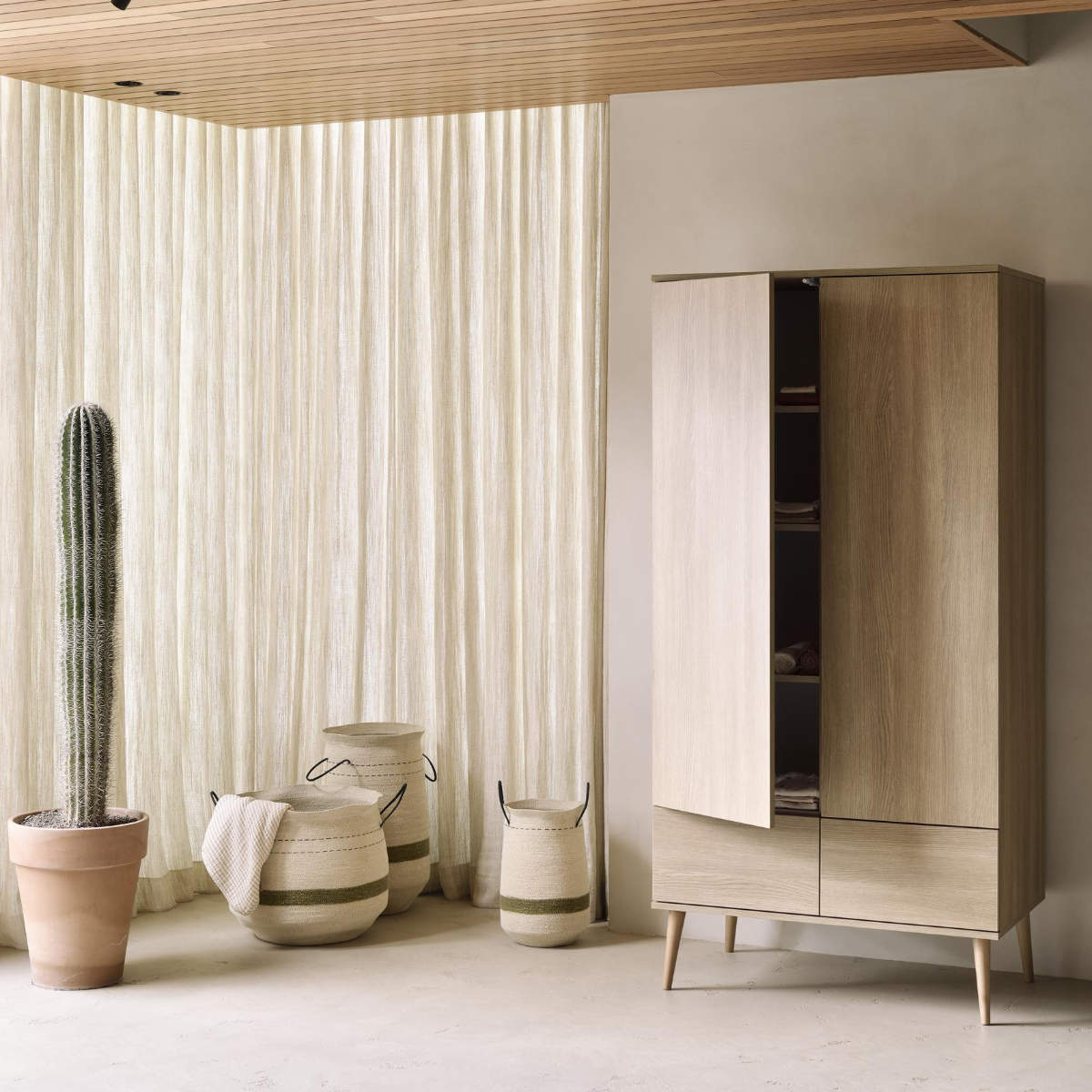 Quax Flow Wardrobe