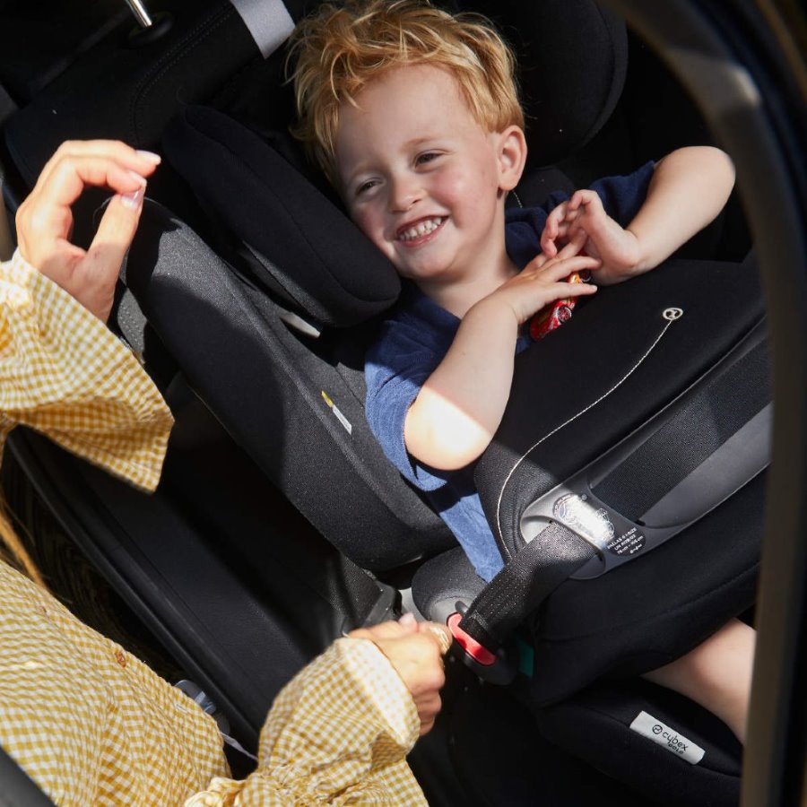 Cybex Pallas G i-Size child seat