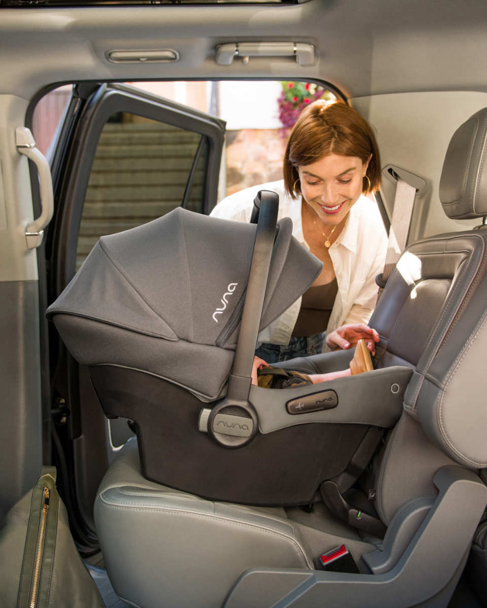 Nuna PIPA Urbn Baby Car Seat with integrated ISOFIX