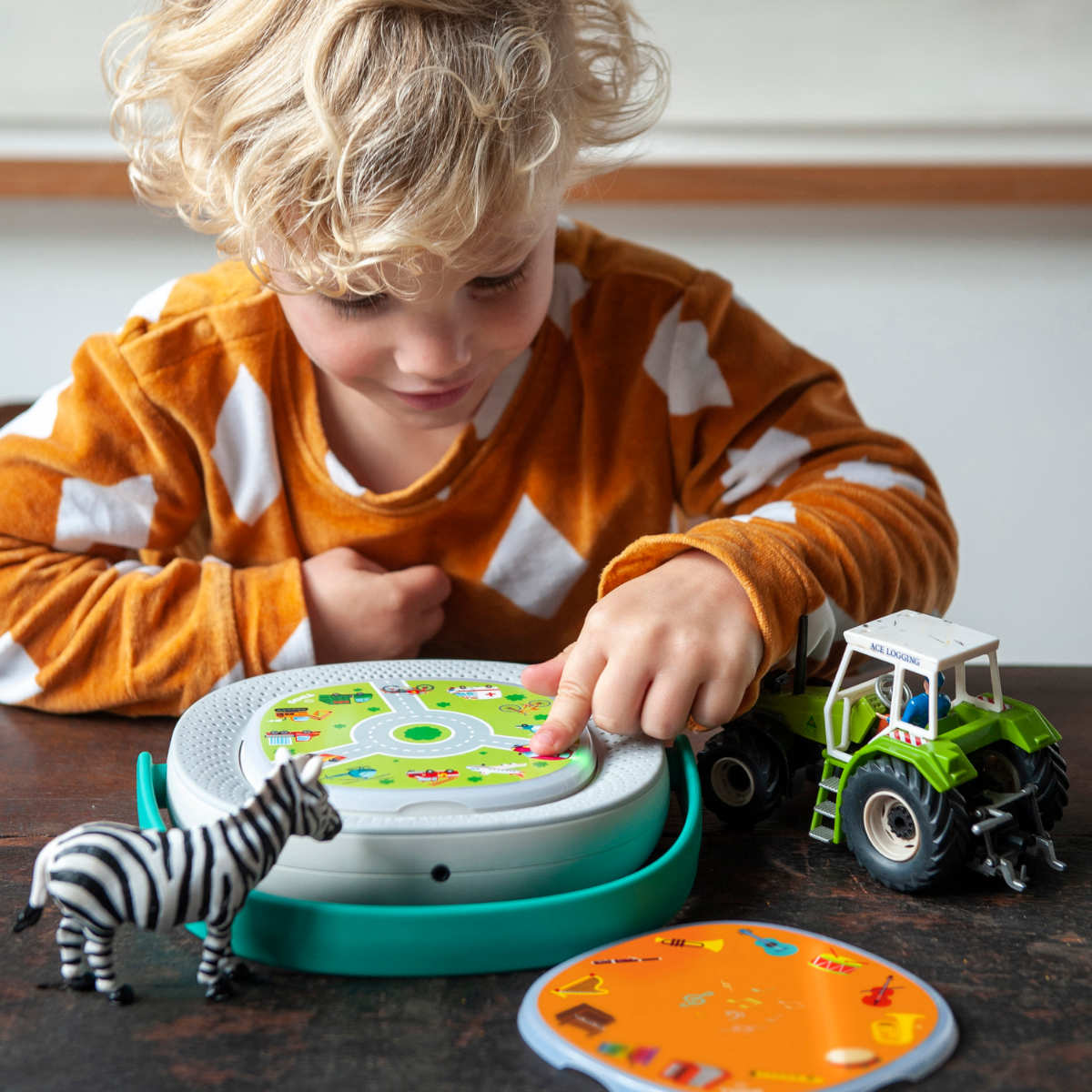 TIMIO Interaktives Audio-Lernspielzeug Starter Kit TM-TM04-04DE in Grün - Vorderansicht