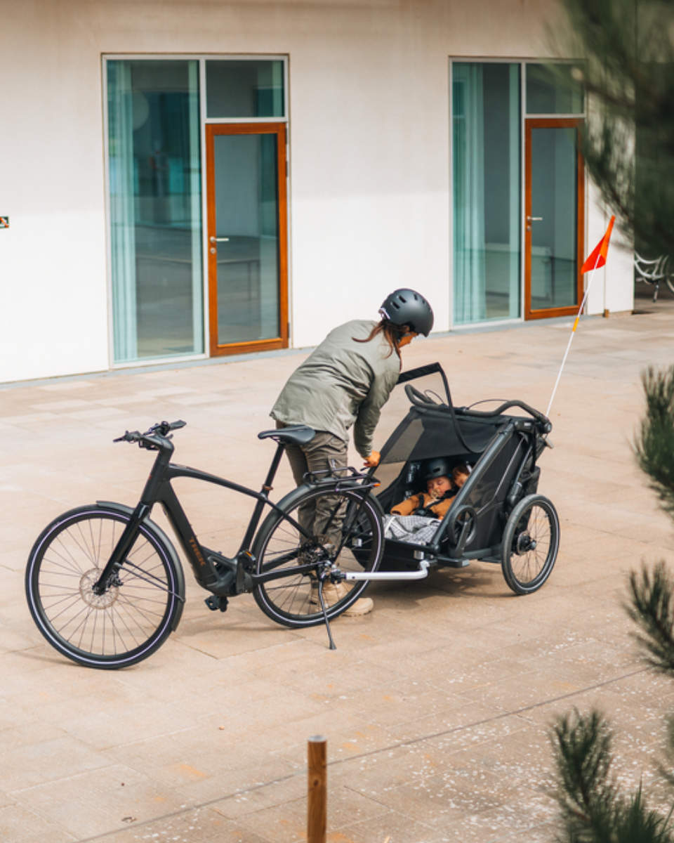 Thule Chariot Sport 2 Double Bike Trailer