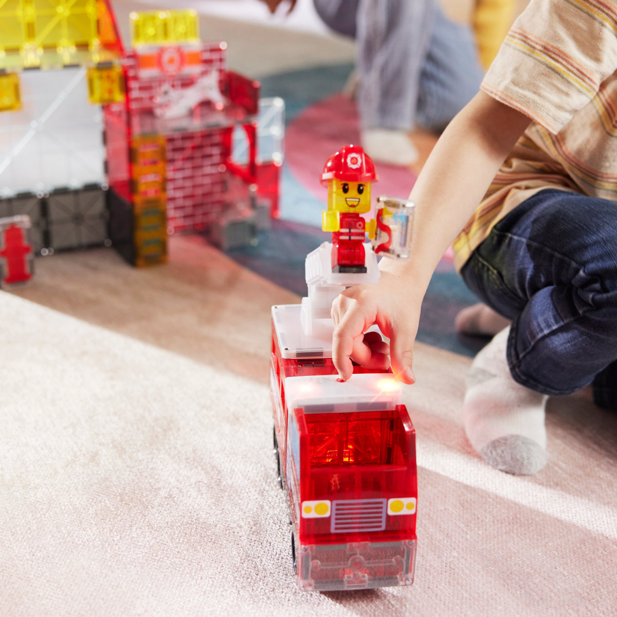 Magna-Tiles Fire Station – 50-Piece