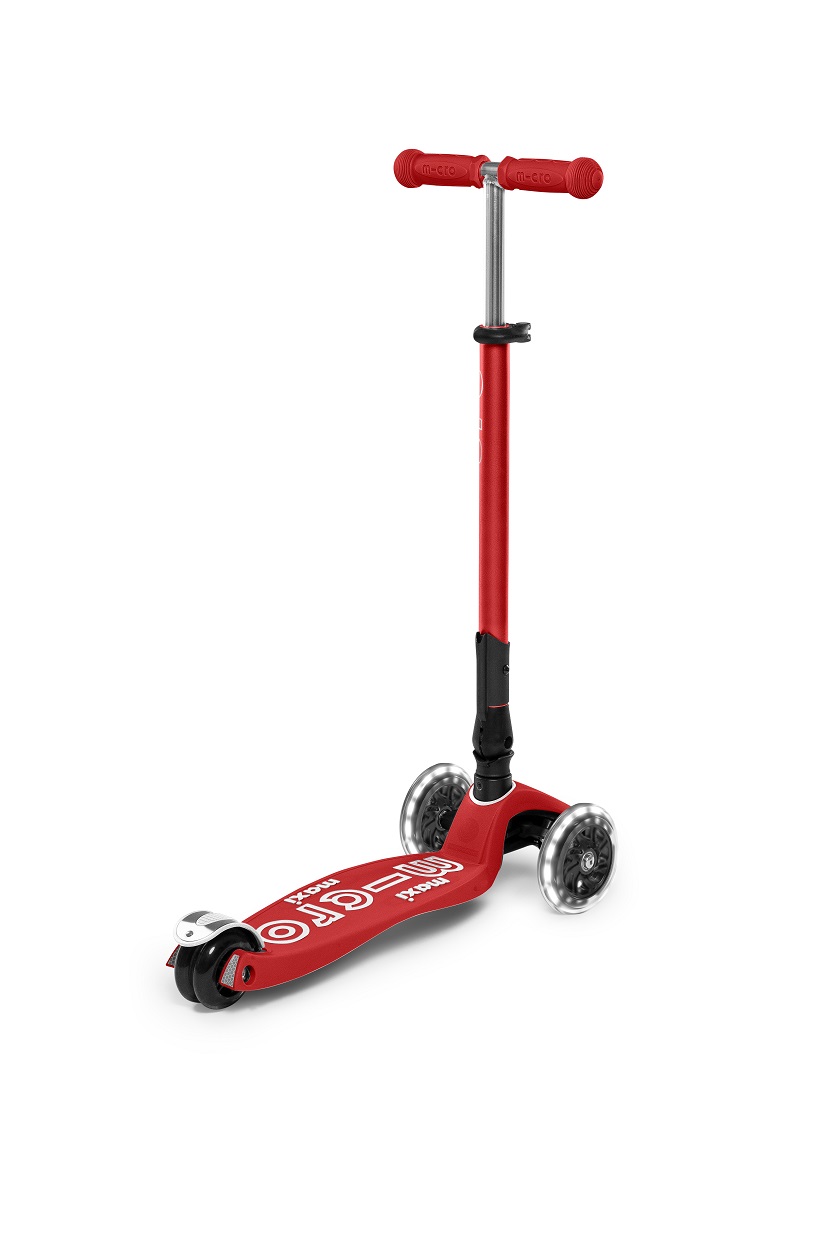 Maxi Micro Deluxe Foldable with LED Wheels
