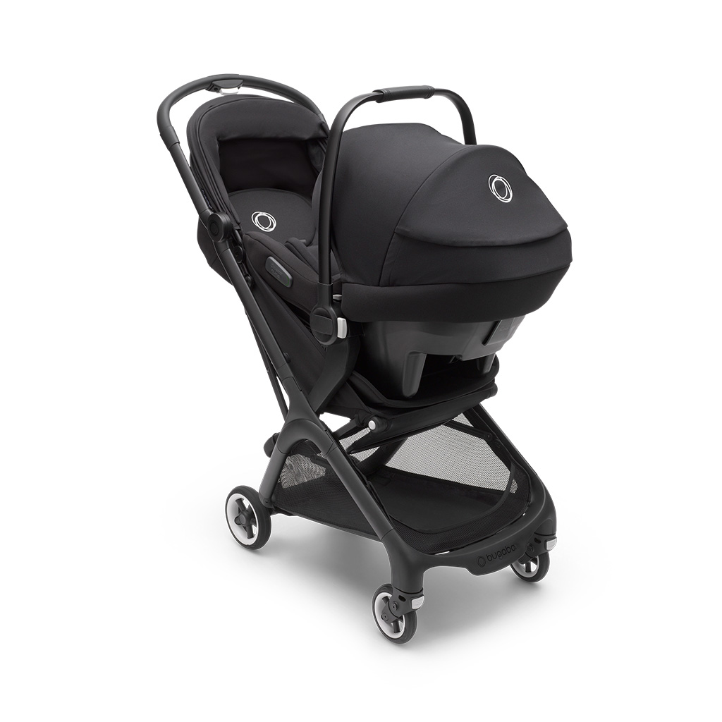 Bugaboo Butterfly Adapter in Schwarz - schräge Ansicht