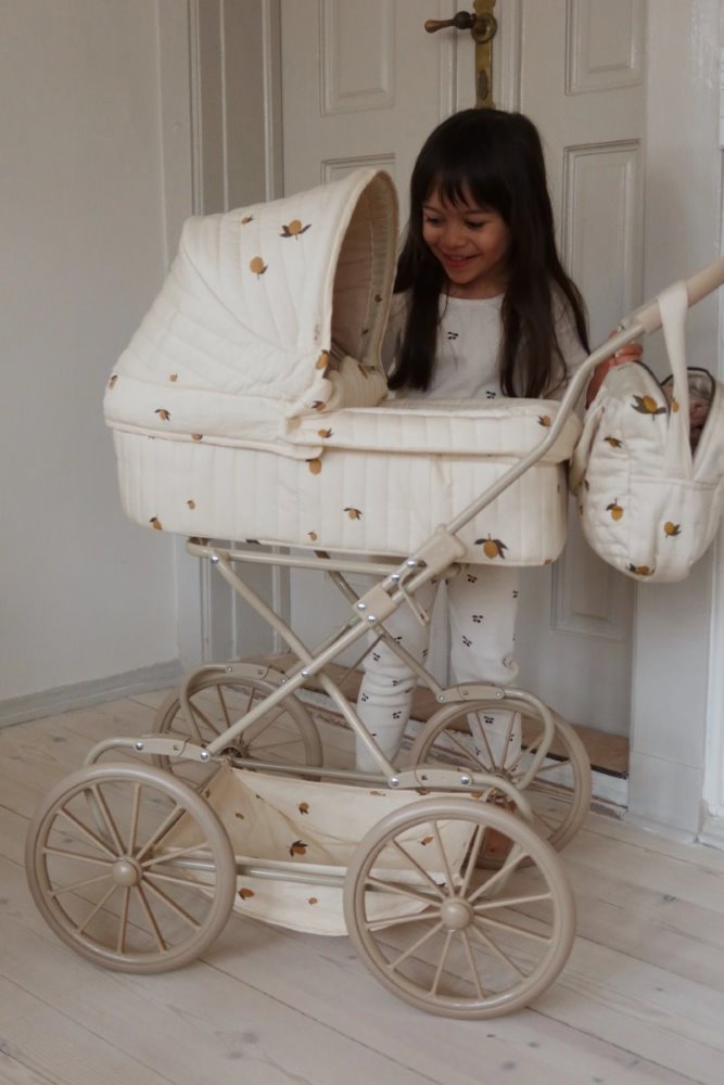 Konges Sløjd Doll Pram