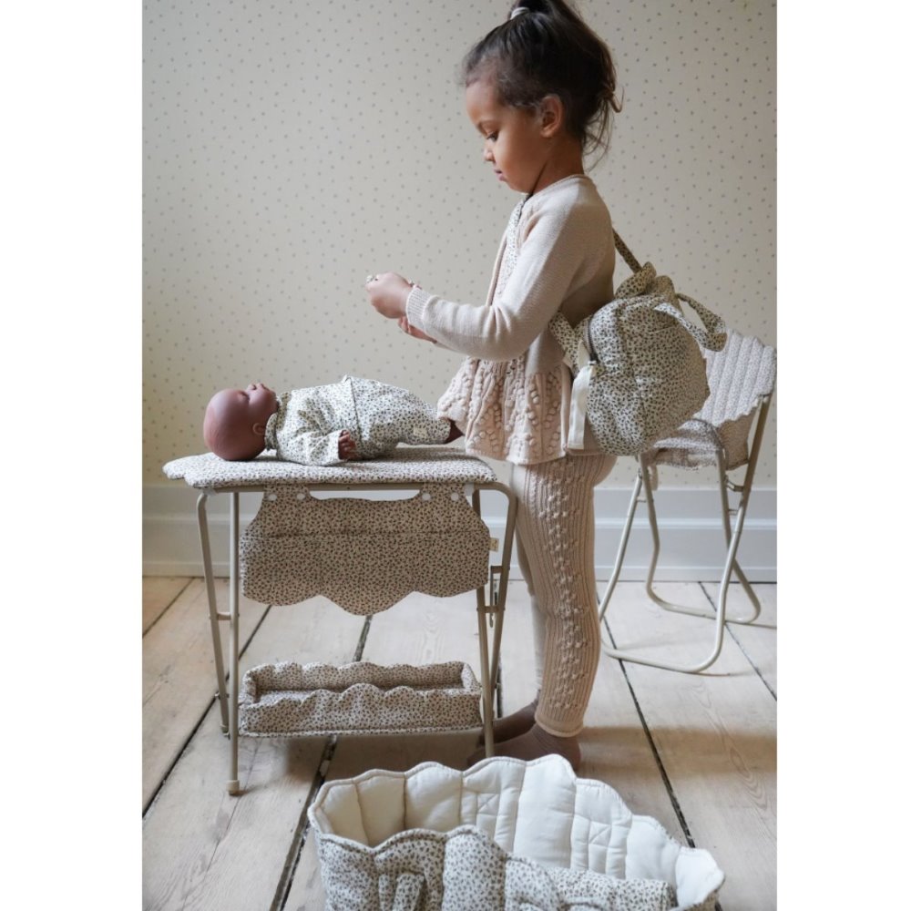 Konges Sløjd Doll Carrycot