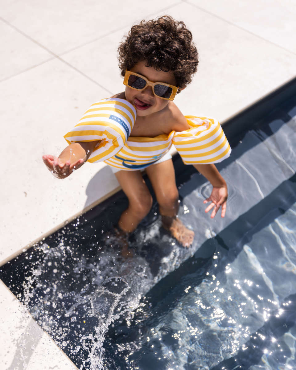 Swim Essentials Schwimmweste mit Flügel, 2-6 Jahre