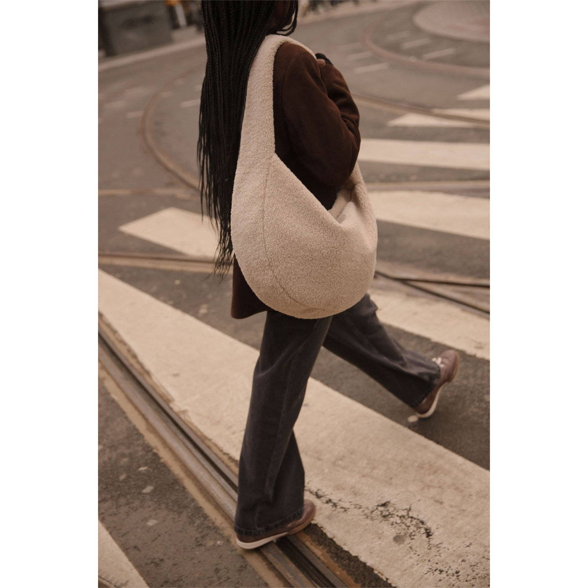 Studio Noos Cross Body Bag 48x36x11 cm