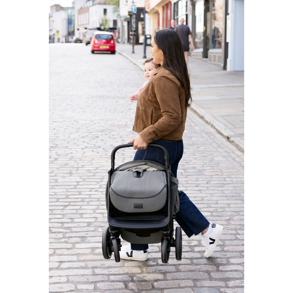 Joie Signature Parcel LX Buggy (inkl. Transporttasche, Regenverdeck & Adapter)
