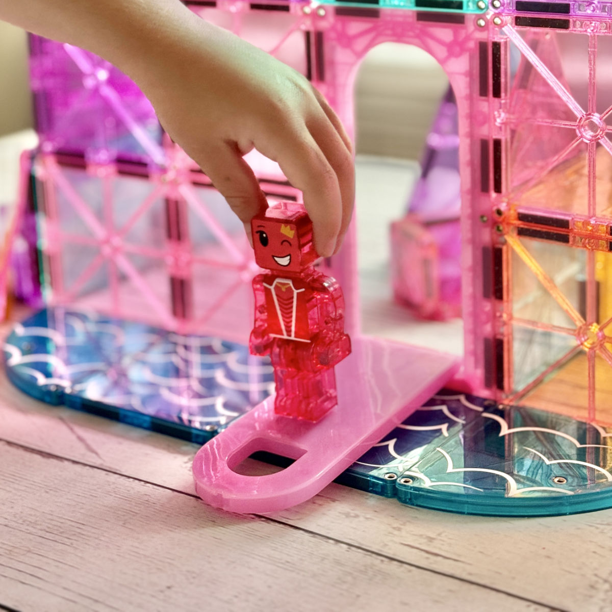 Magna-Tiles Castle Deluxe + microMAGS - 48 Pieces