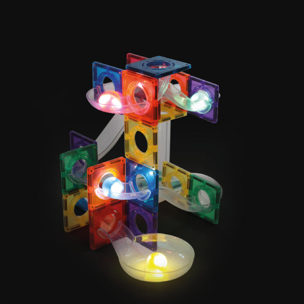 Cleverclixx Ball Run Light Effect – 100 Pieces Magnetic Tiles