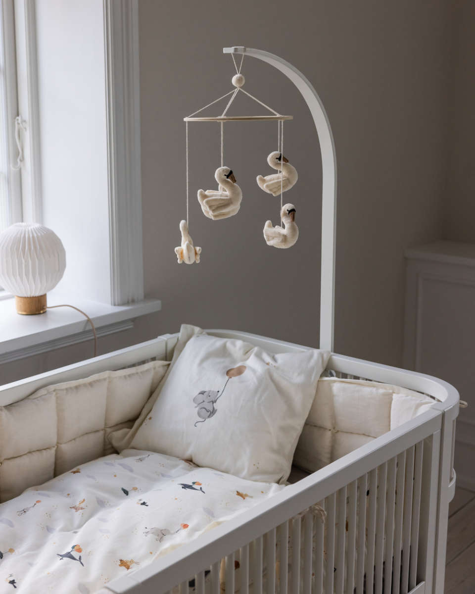 Sebra bed surround with kapok filling, 360 x 26 cm