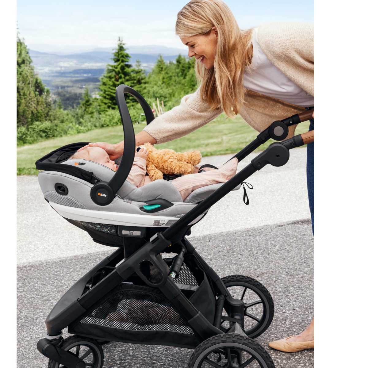 BeSafe Go Beyond i-Size Babyschale