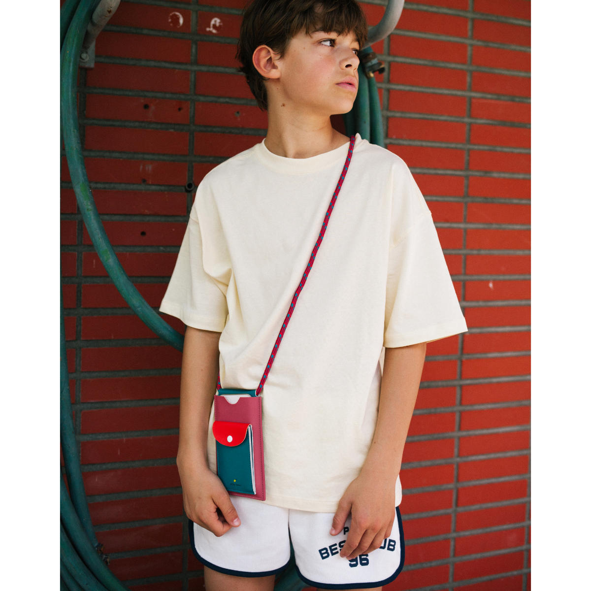 Sticky lemon phone pouch