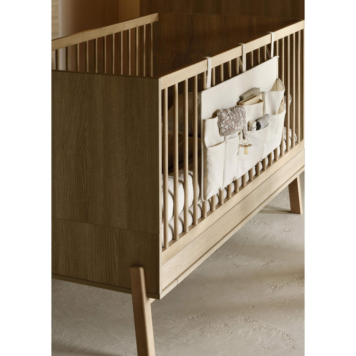 Quax Hanging Organizer for Crib or Playpen