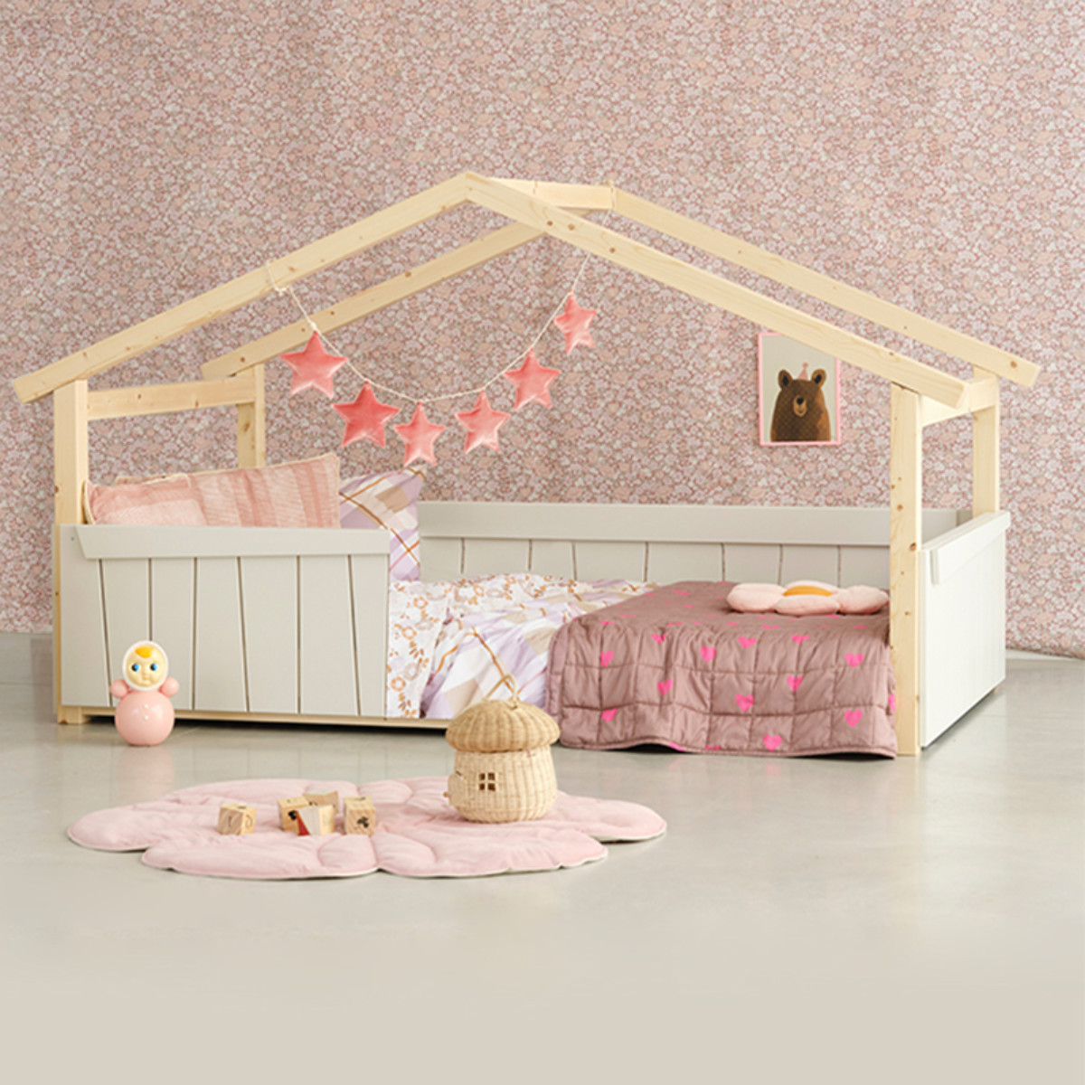 Mathy by Bols Star Light Hausbett 2
