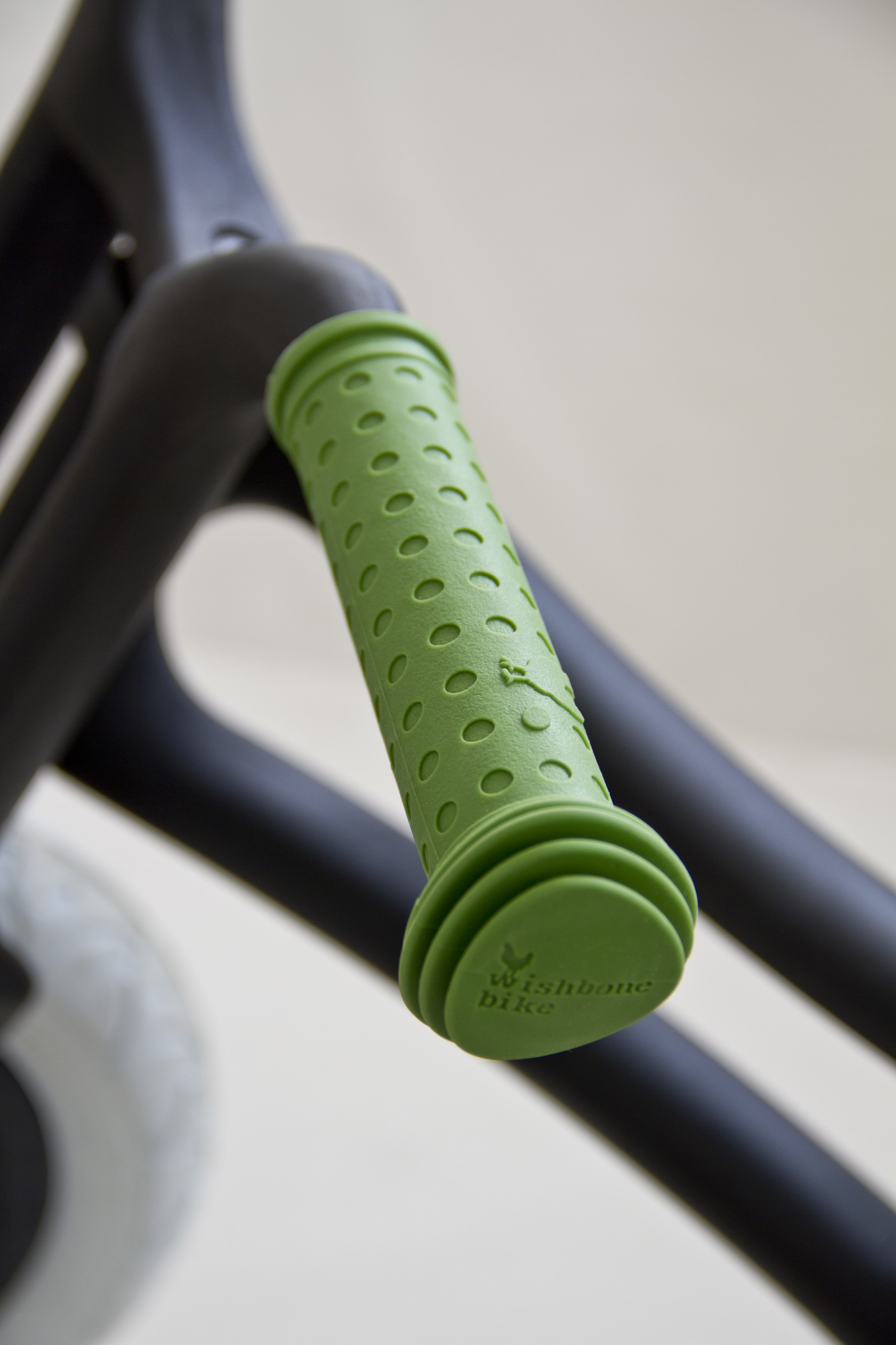 Wishbone Grips