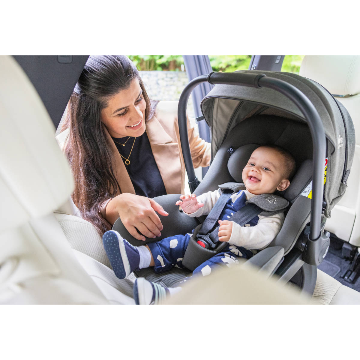 Joie Signature i-Level Pro i-Size Babyschale