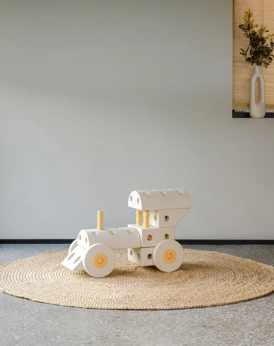 Modu Dreamer Kit 34-teilig in Creme - schräge Ansicht