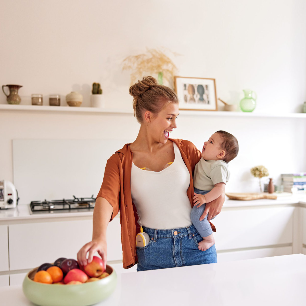 Medela Electric Double Breast Pump Freestyle™ Hands-free
