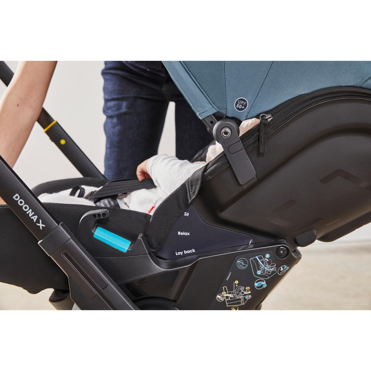 Doona X Infant Car Seat / Stroller with Doona X Isofix Base