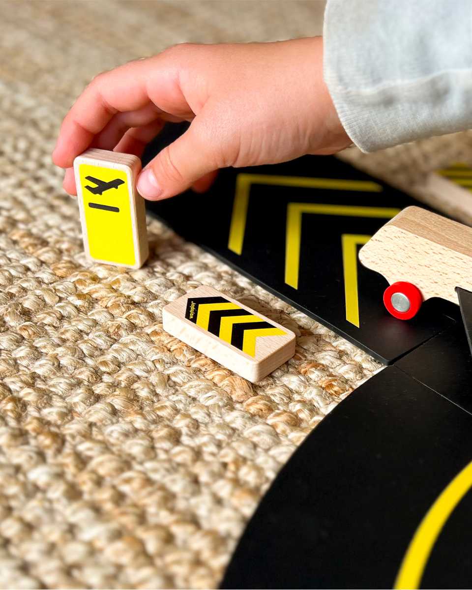 Waytoplay Roadblocks – Accessories for Flexible Toy Roads (Traffic | Race | Airport Signs)