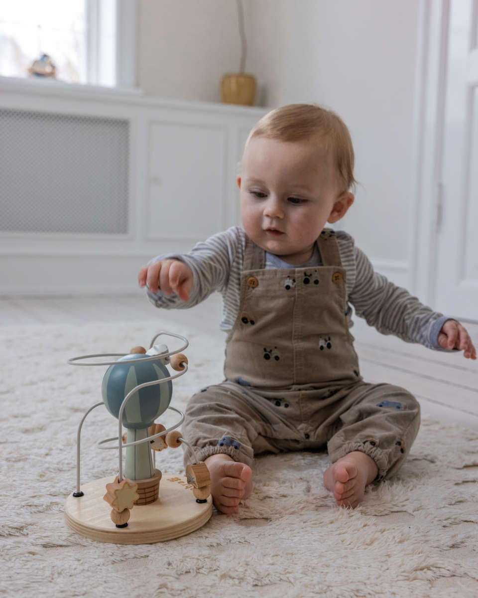 Sebra Wooden Balloon Activity Toy